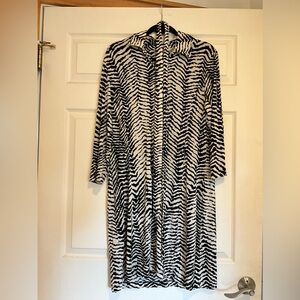 Chicos dress size 2 in travellers fabric